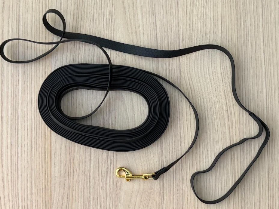 Grande longe 9 mètres pour chien, en biothane hexa [noir] – photo 4